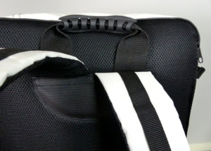 Stabiler Tragegriff der gut in der Hand liegt