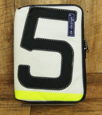 Tabletcover sailnumber 5